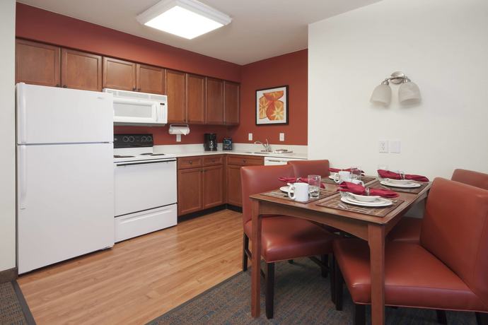 Imagen de la habitación del Hotel Residence Inn by Marriott Des Moines West at Jordan Creek Town Center. Foto 8