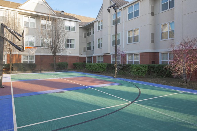 Imagen de los exteriores del Hotel Residence Inn by Marriott Folsom Sacramento. Foto 7