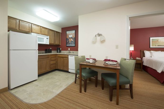 Imagen de la habitación del Hotel Residence Inn by Marriott Folsom Sacramento. Foto 6