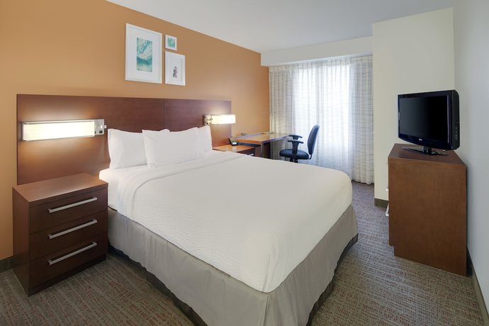 Imagen de la habitación del Hotel Residence Inn by Marriott Indianapolis Airport. Foto 12
