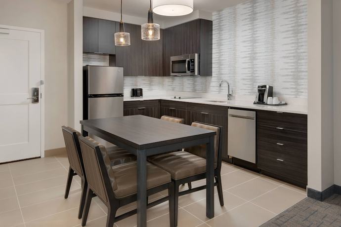 Imagen de la habitación del Hotel Residence Inn by Marriott Indianapolis Keystone. Foto 4