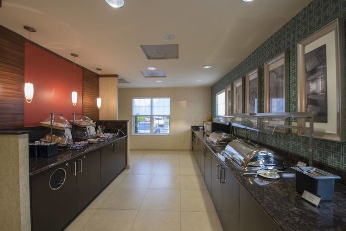 Imagen del bar/restaurante del Hotel Residence Inn by Marriott Little Rock. Foto 2