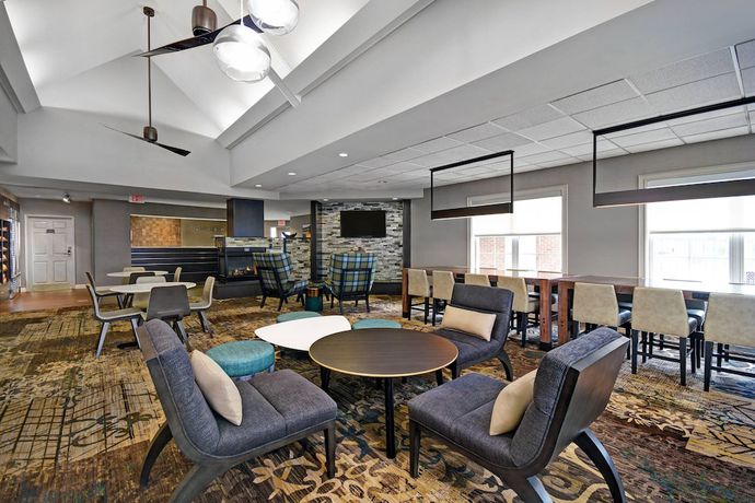 Imagen de los interiores del Hotel Residence Inn by Marriott Louisville Airport. Foto 18