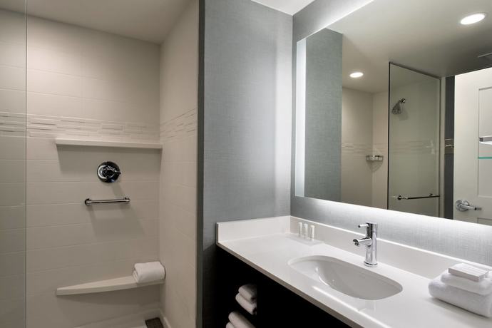 Imagen de la habitación del Hotel Residence Inn by Marriott New York Long Island East End. Foto 8