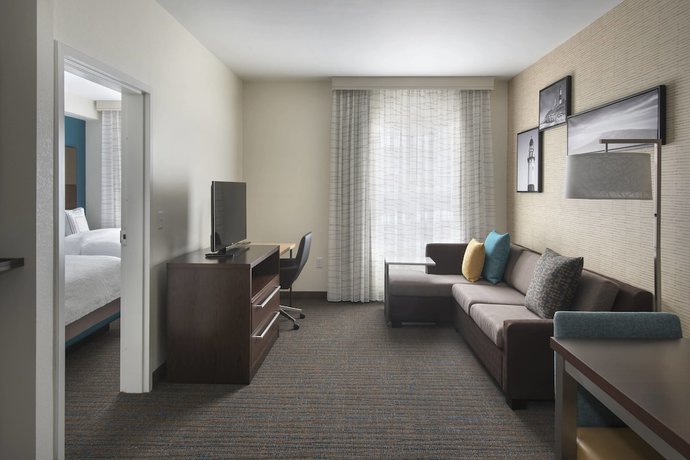 Imagen de la habitación del Hotel Residence Inn by Marriott New York Long Island East End. Foto 12