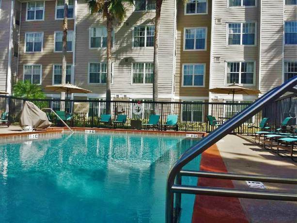 Imagen de la piscina del Hotel Residence Inn by Marriott Orlando East/UCF Area. Foto 17