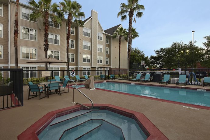 Imagen de la piscina del Hotel Residence Inn by Marriott Orlando East/UCF Area. Foto 19