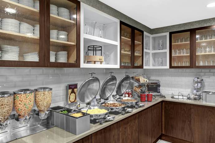 Imagen del bar/restaurante del Hotel Residence Inn by Marriott Philadelphia Airport. Foto 5