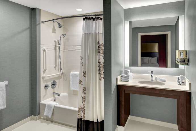 Imagen de la habitación del Hotel Residence Inn by Marriott Philadelphia Airport. Foto 11