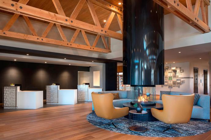 Imagen del bar/restaurante del Hotel Residence Inn by Marriott Redwood City San Carlos. Foto 4