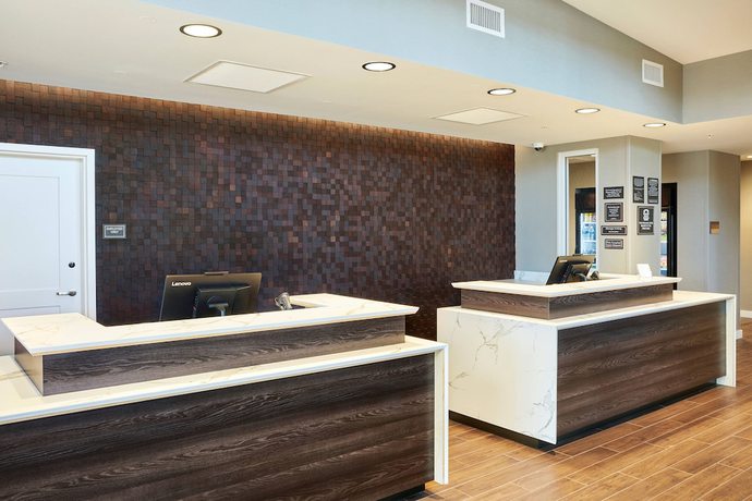 Imagen de los interiores del Hotel Residence Inn by Marriott Sacramento Davis. Foto 18