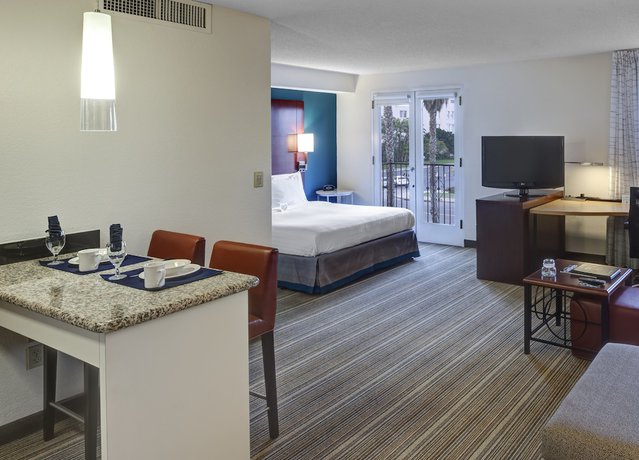 Imagen de la habitación del Hotel Residence Inn by Marriott San Diego Downtown. Foto 2