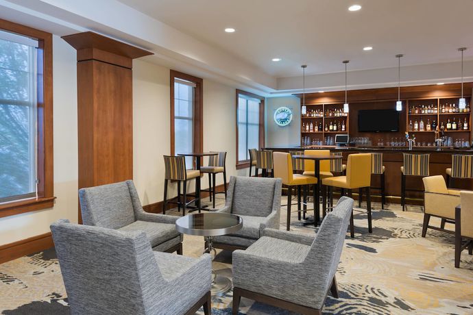 Imagen del bar/restaurante del Hotel Residence Inn by Marriott St Louis Downtown. Foto 5