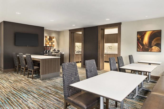 Imagen del bar/restaurante del Hotel Residence Inn by Marriott St. Paul Woodbury. Foto 4