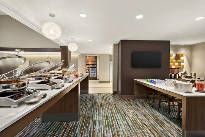 Imagen del bar/restaurante del Hotel Residence Inn by Marriott St. Paul Woodbury. Foto 5