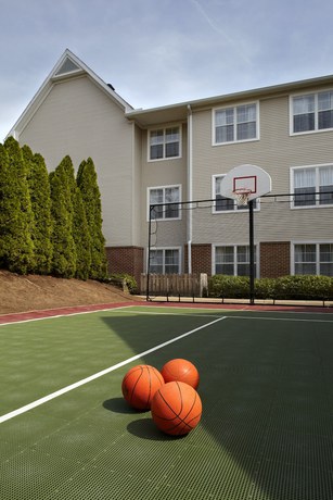 Imagen de los exteriores del Hotel Residence Inn by Marriott State College. Foto 13
