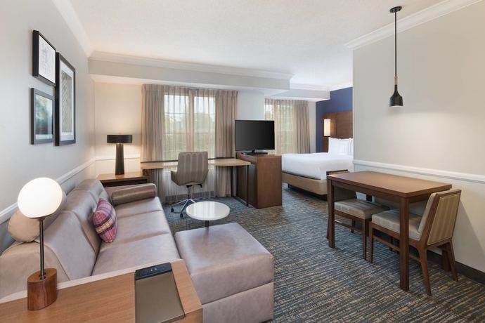 Imagen de la habitación del Hotel Residence Inn by Marriott State College. Foto 9