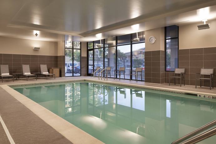 Imagen de la piscina del Hotel Residence Inn by Marriott Walnut Creek. Foto 20