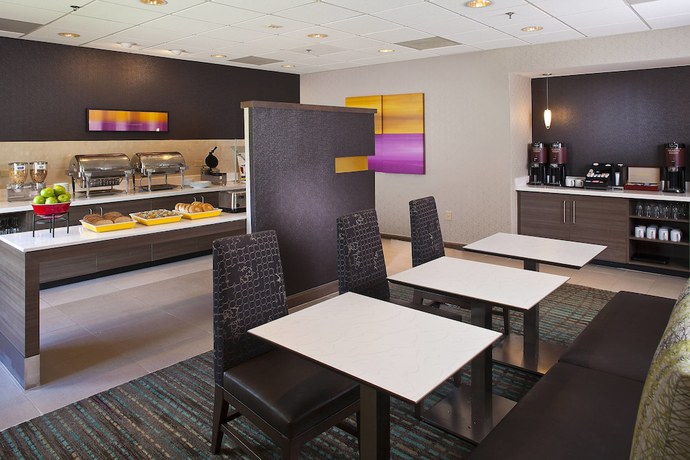 Imagen del bar/restaurante del Hotel Residence Inn&reg; by Marriott&reg; Baton Rouge South. Foto 7