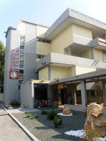 Imagen de los exteriores del Hotel Residence Italia. Foto 11