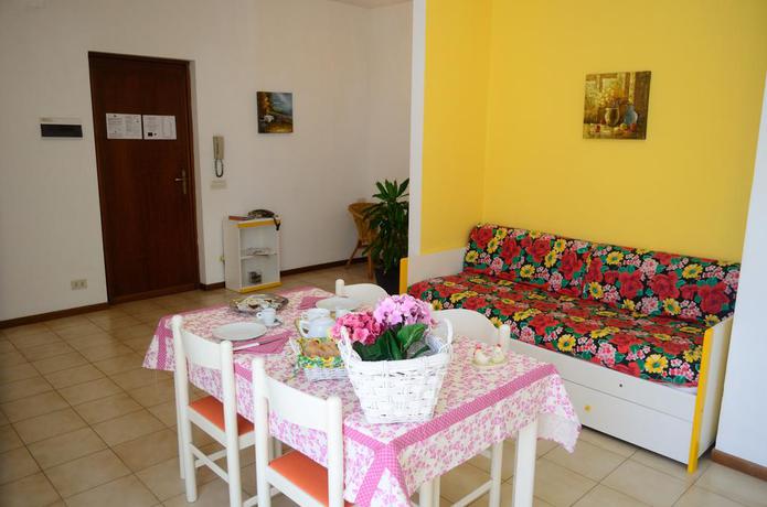 Imagen de la habitación del Hotel Residence Italia. Foto 4