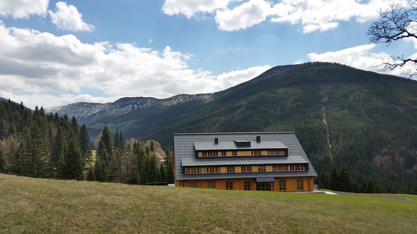 Imagen de los exteriores del Hotel Residence Jelen&iacute; Boudy. Foto 14