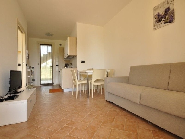 Imagen de los interiores del Hotel Residence Karina. Foto 13