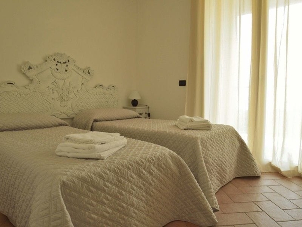 Imagen de la habitación del Hotel Residence Karina. Foto 7