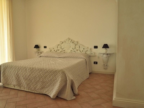 Imagen de la habitación del Hotel Residence Karina. Foto 9