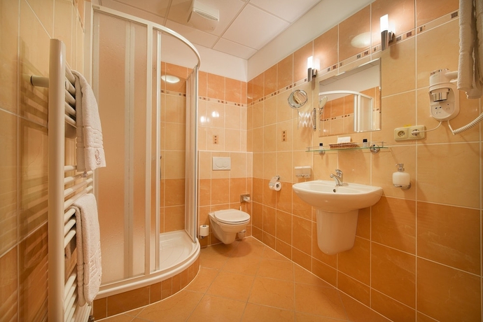 Imagen de la habitación del Hotel Residence Kn&iacute;žec&iacute; Dvůr. Foto 7