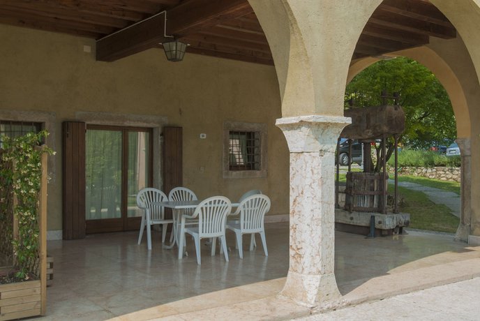 Imagen de los interiores del Hotel Residence La Filanda. Foto 19