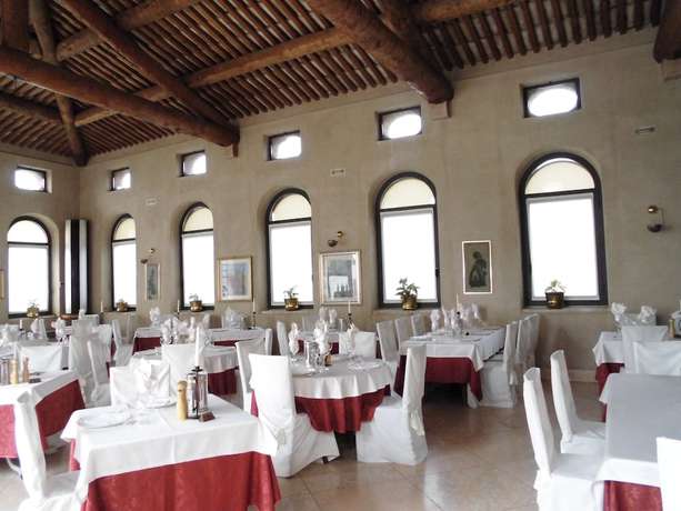 Imagen del bar/restaurante del Hotel Residence La Filanda. Foto 6