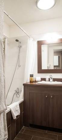 Imagen de la habitación del Hotel Residence La Reserve. Foto 15