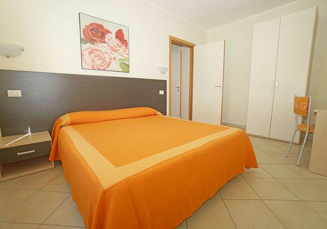 Imagen de la habitación del Hotel Residence La Rosa Dei Venti. Foto 12