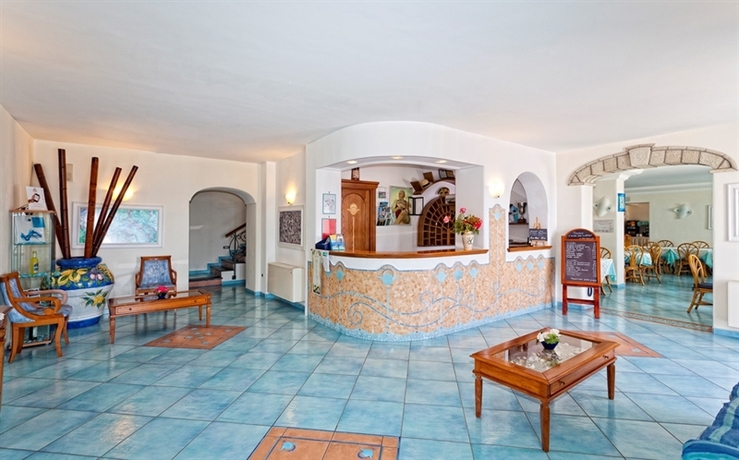 Imagen de los interiores del Hotel Residence La Rosa, Forio. Foto 6