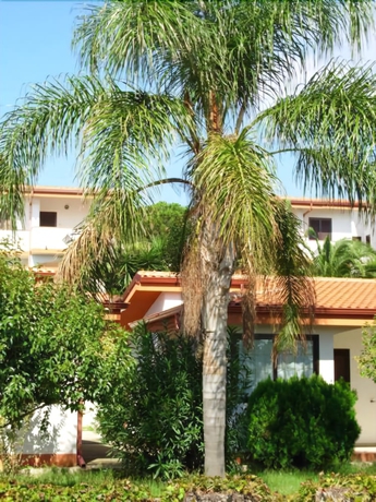 Imagen de los exteriores del Hotel Residence La Taverna. Foto 11