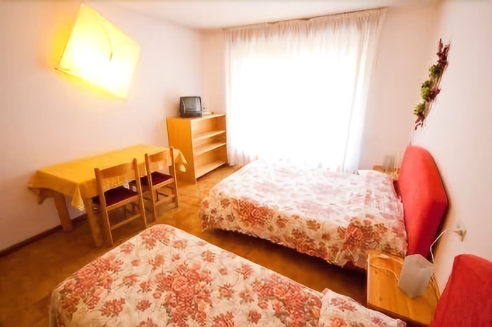 Imagen de la habitación del Hotel Residence La Val. Foto 2