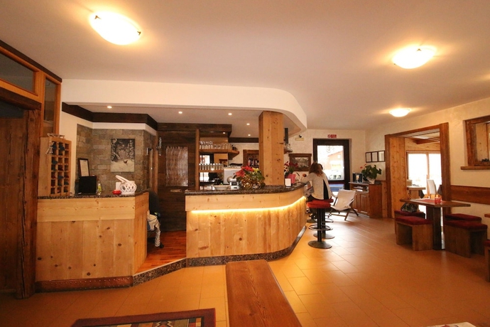 Imagen de los interiores del Hotel Residence La Val. Foto 13