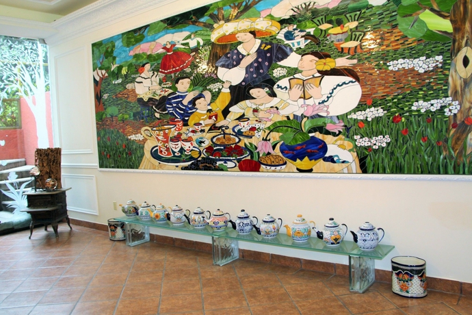 Imagen del bar/restaurante del Hotel Residence L´ Heritage Royal Colonial By Bluebay. Foto 4