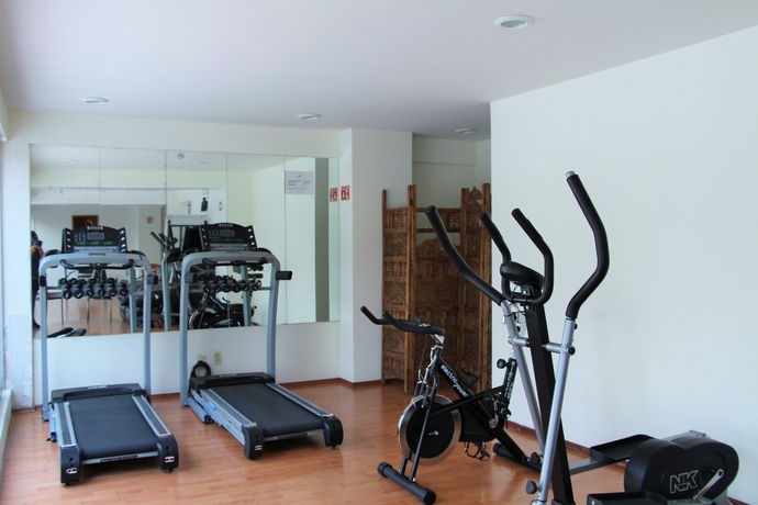 Imagen de los interiores del Hotel Residence L´ Heritage Tennyson By Bluebay. Foto 13