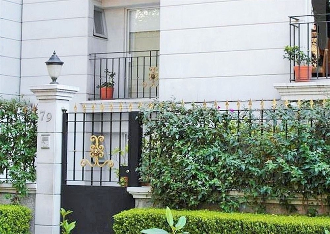 Imagen general del Hotel Residence L´ Heritage Tennyson By Bluebay. Foto 3