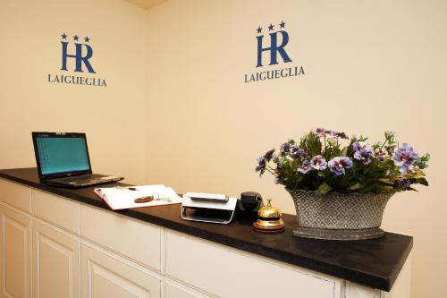 Imagen general del Hotel Residence Laigueglia free parking. Foto 5