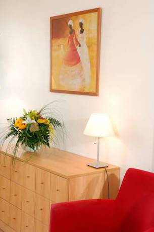 Imagen de la habitación del Hotel Residence Le Mediterran&eacute;e. Foto 3
