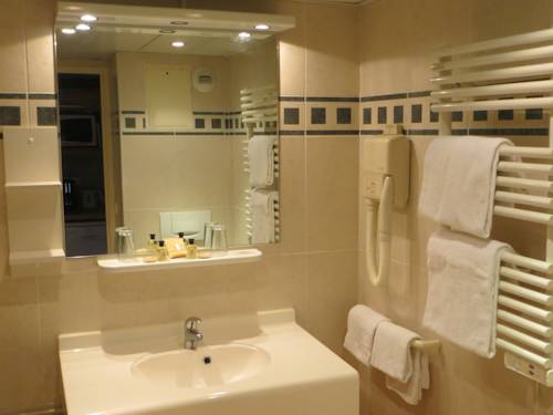 Imagen de la habitación del Hotel Residence Le Mediterran&eacute;e. Foto 7