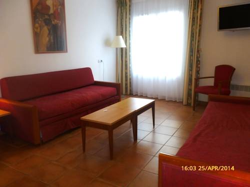 Imagen general del Hotel Residence Le Mediterranée. Foto 1