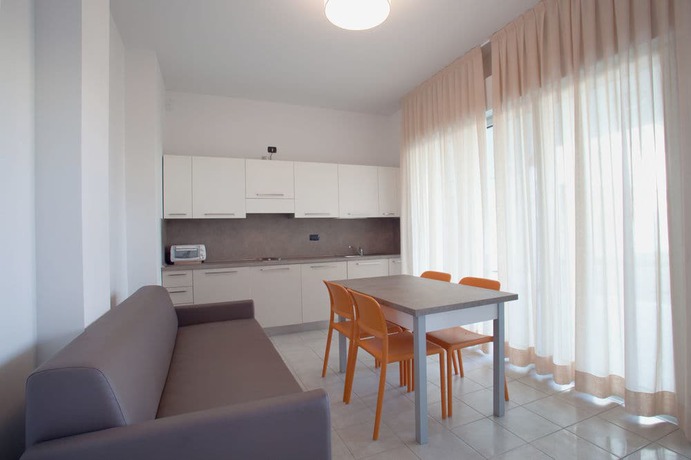 Imagen de la habitación del Hotel Residence Le Querce. Foto 6