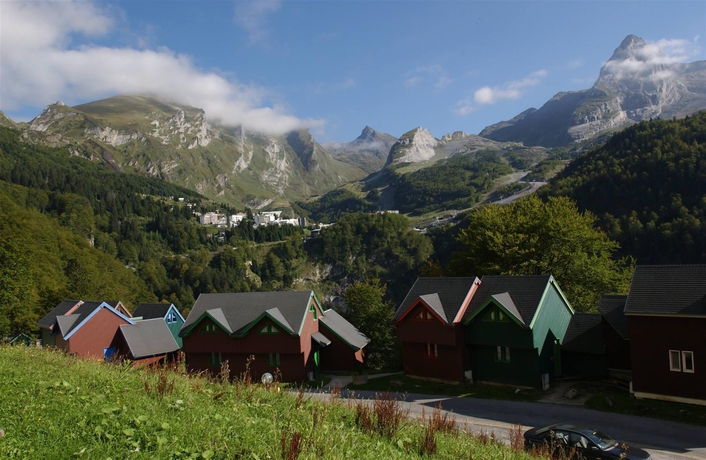 Imagen general del Hotel Residence Les Chalets De L'ossau. Foto 11
