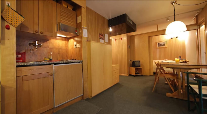 Imagen de la habitación del Hotel Residence Les Coupoles. Foto 8