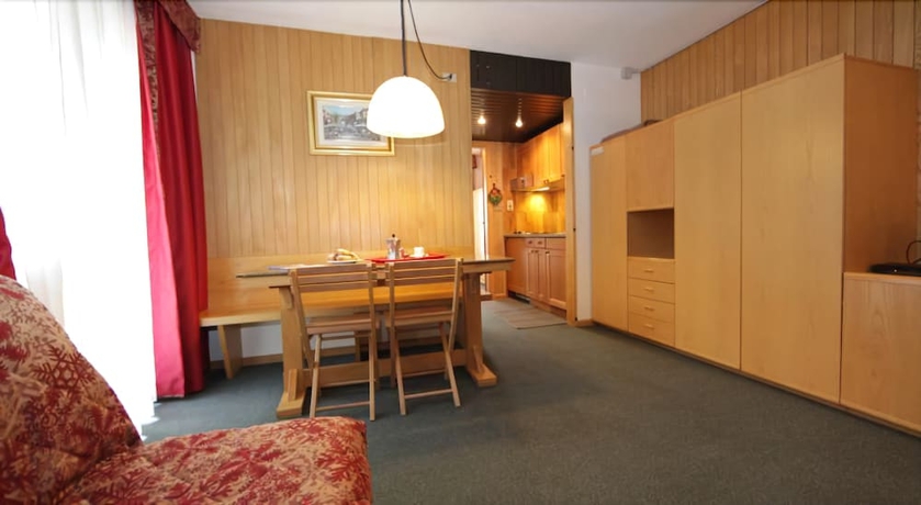 Imagen de la habitación del Hotel Residence Les Coupoles. Foto 15