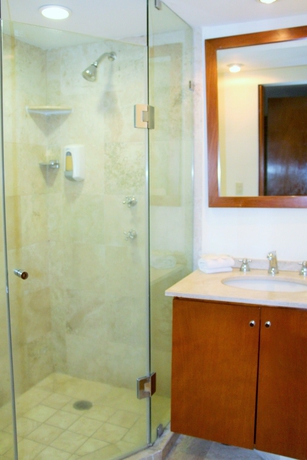 Imagen de la habitación del Hotel Residence L'heritage Aristóteles 140 By Bluebay. Foto 5